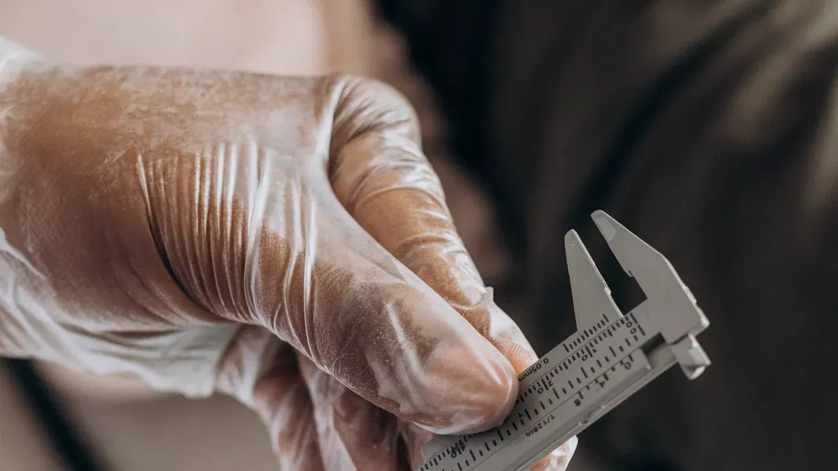 คู่มือที่สมบูรณ์ของคุณสำหรับชิ้นส่วนและไดอะแกรมของ Vernier Caliper