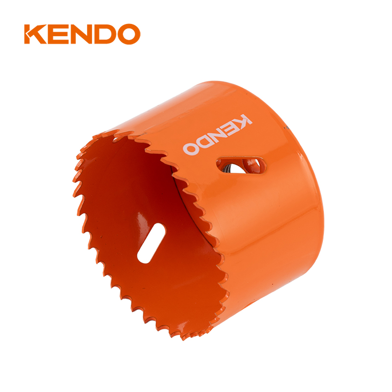 เห็นรูโลหะสองชนิด